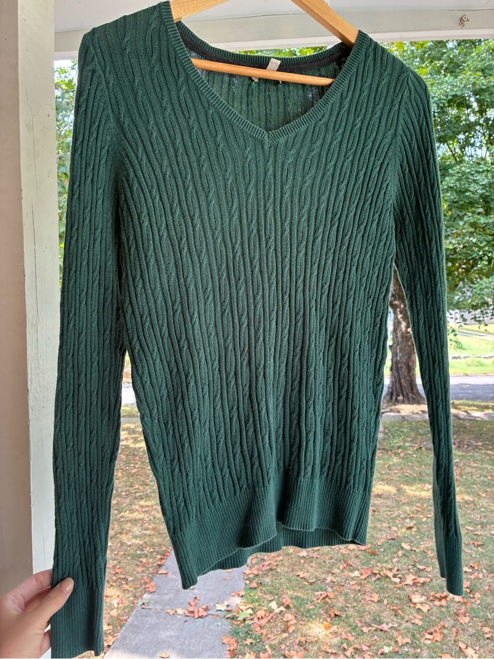 100% Cotton Women’s Forest Green Cable Knit V-Neck Sweater